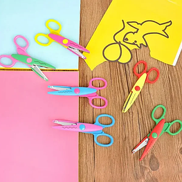 Канцелярські ножиці