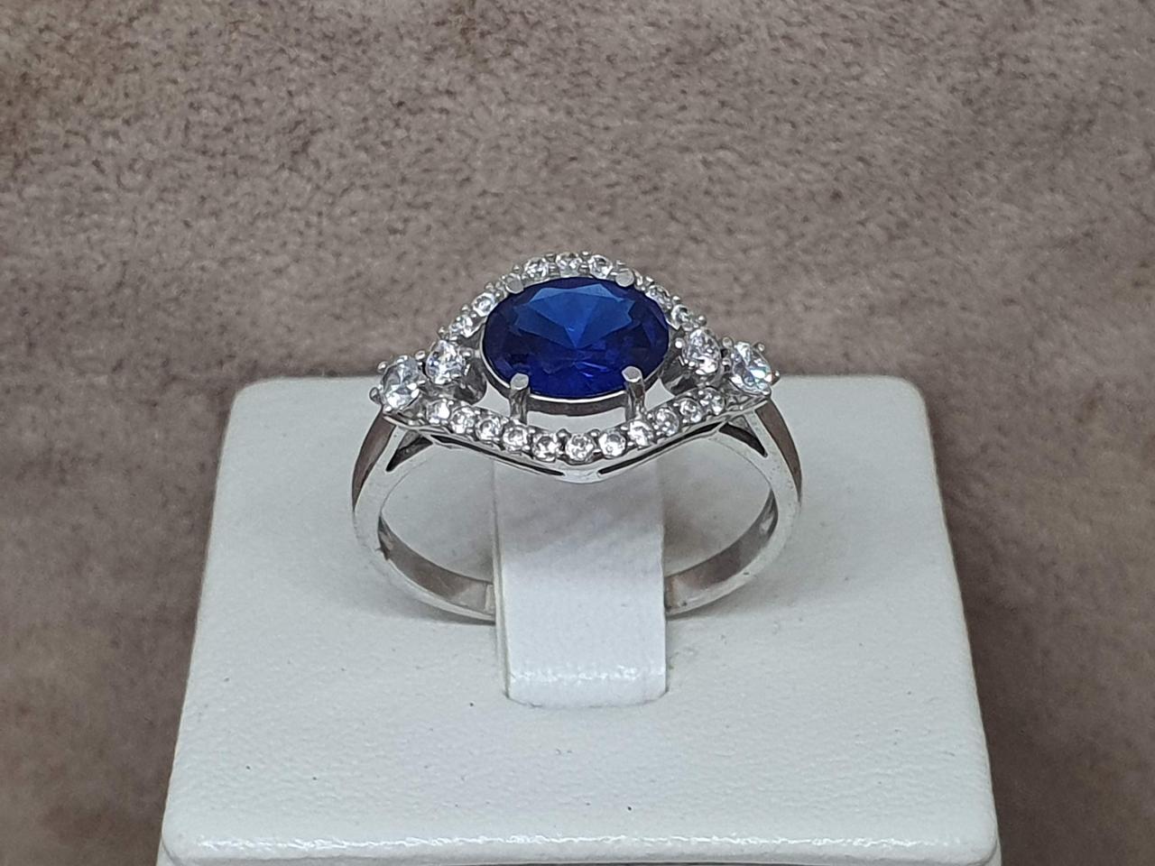 Срібне кільце Прага з сапфіром. 1579/9р-HSPH 18,5