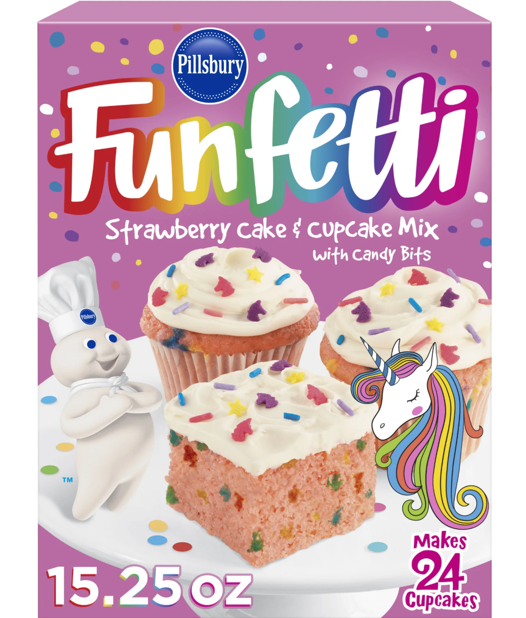 Суміш для приготування торта Pillsbury Funfetti Strawberry Cake Mix з цукерками 432г