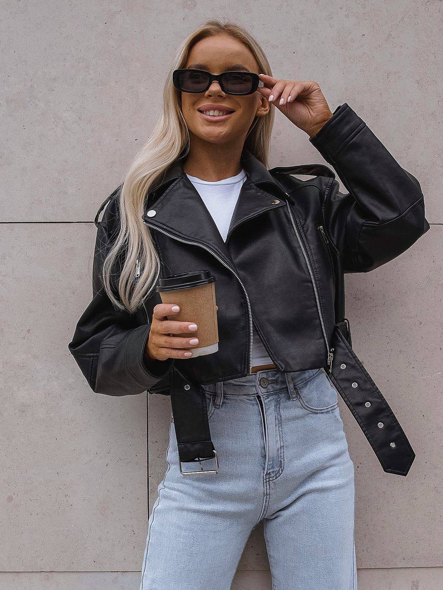 Жіноча вкорочена куртка-косуха з екошкіри – універсальний вибір на щодень, фото 1