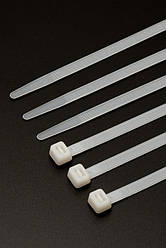 Хомут нейлоновий MASTERTOOL 2.5х120 мм 100 шт білий 20-1803