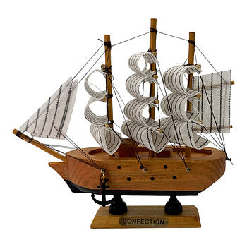 Модель вітрильника на підставці "Морський Бриг Мрії" (14,5 х14, 5х3, 6 см)