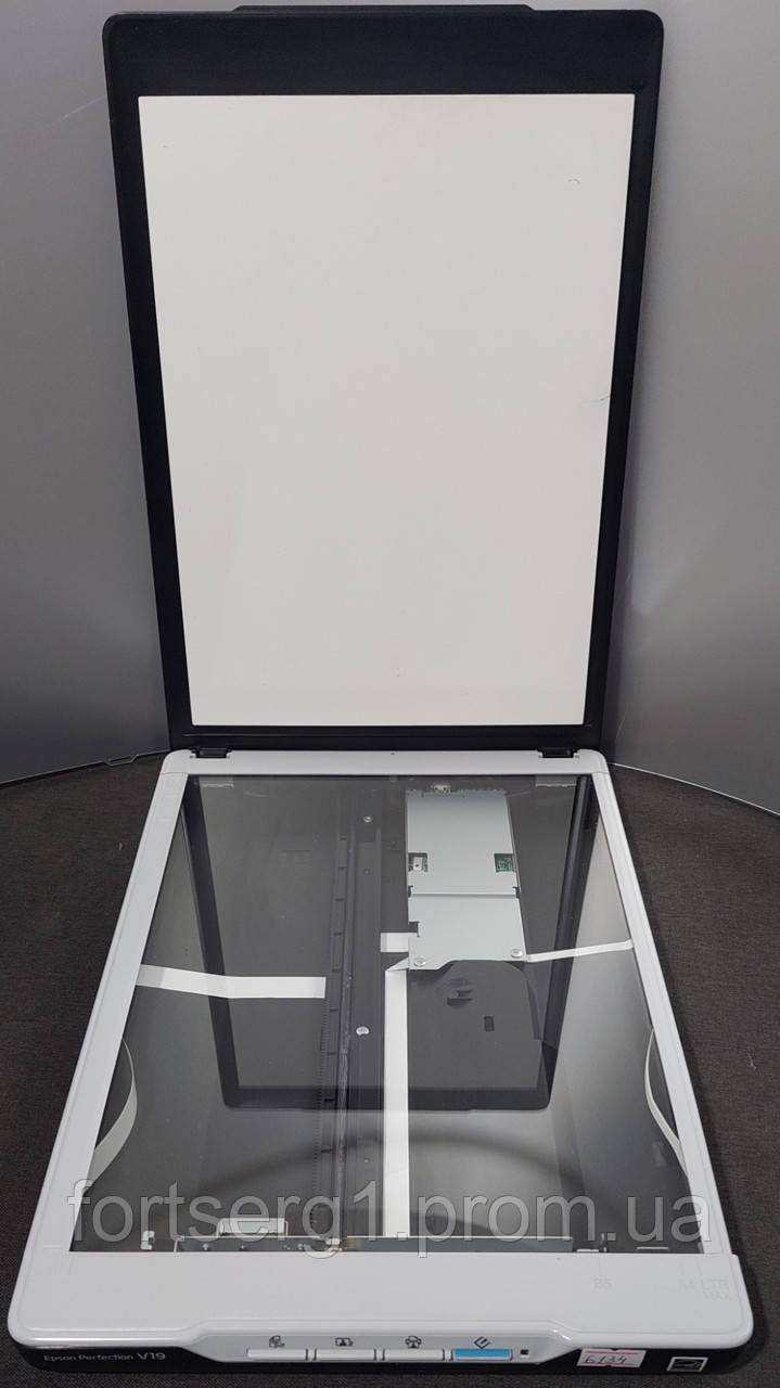 Б/В Планшетний сканер Epson Perfection V19 (CIS, A4 Color, 4800x4800 dpi, 48 bit, micro USB, J371A) ПРОБЛЕМНИЙ, фото 1