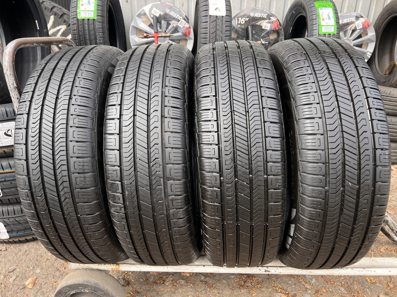 Шині 215 65 17 Continental CrossContact RX, фото 1