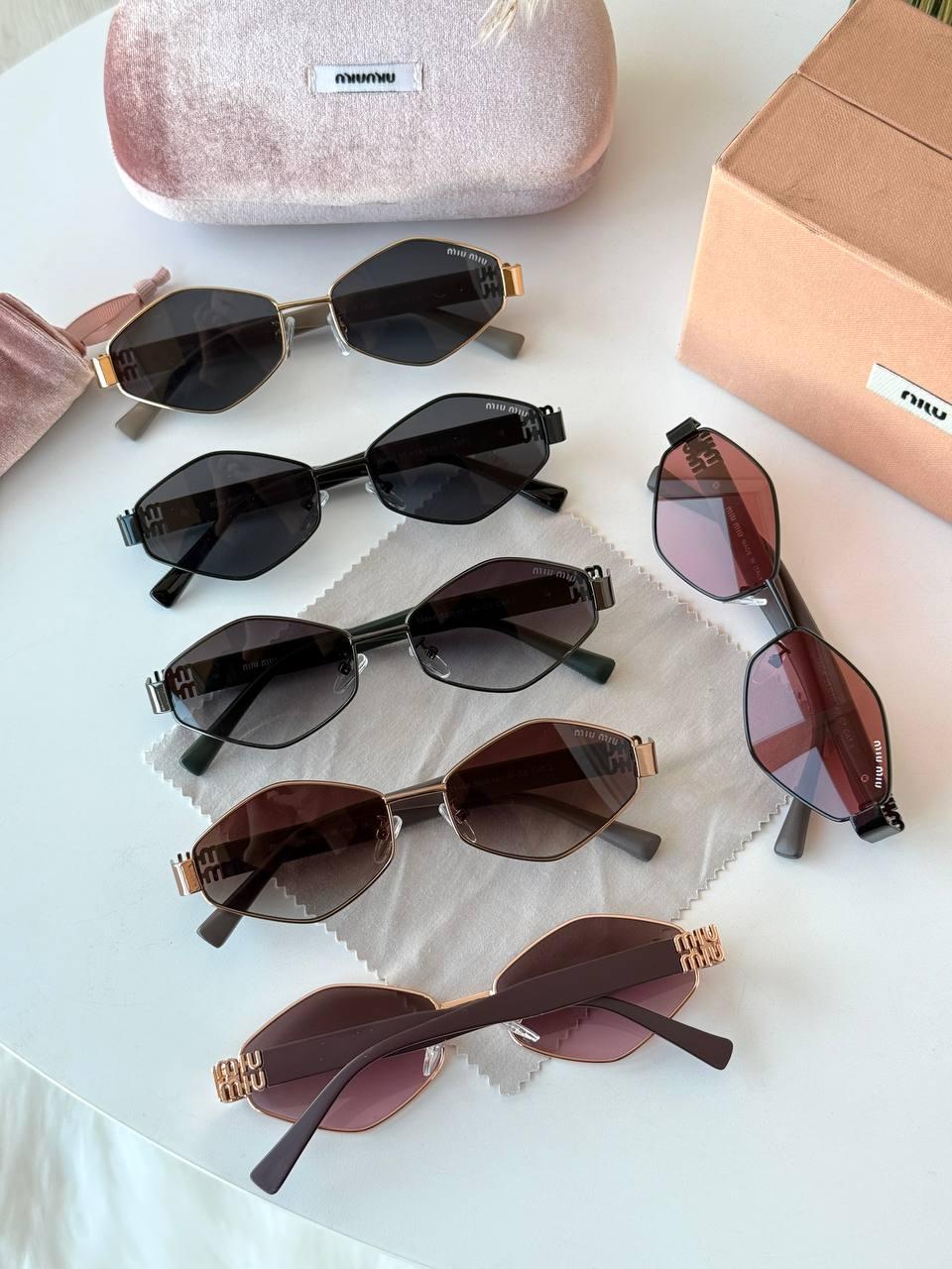 Стильні сонцезахисні окуляри з олійною оправою, фото 1