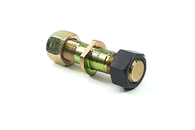 Шпилька маточини Т-150 (правая різь, М22х1,5) з гайкою (ДК) 150.39.128