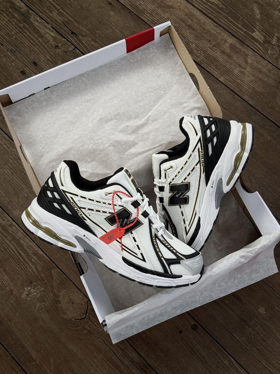 Кросівки чоловічі білі New Balance 1906 White Black Gold (20530)