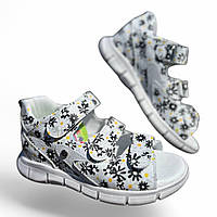 Босоніжки для дівчаток шкіряні Bebetom