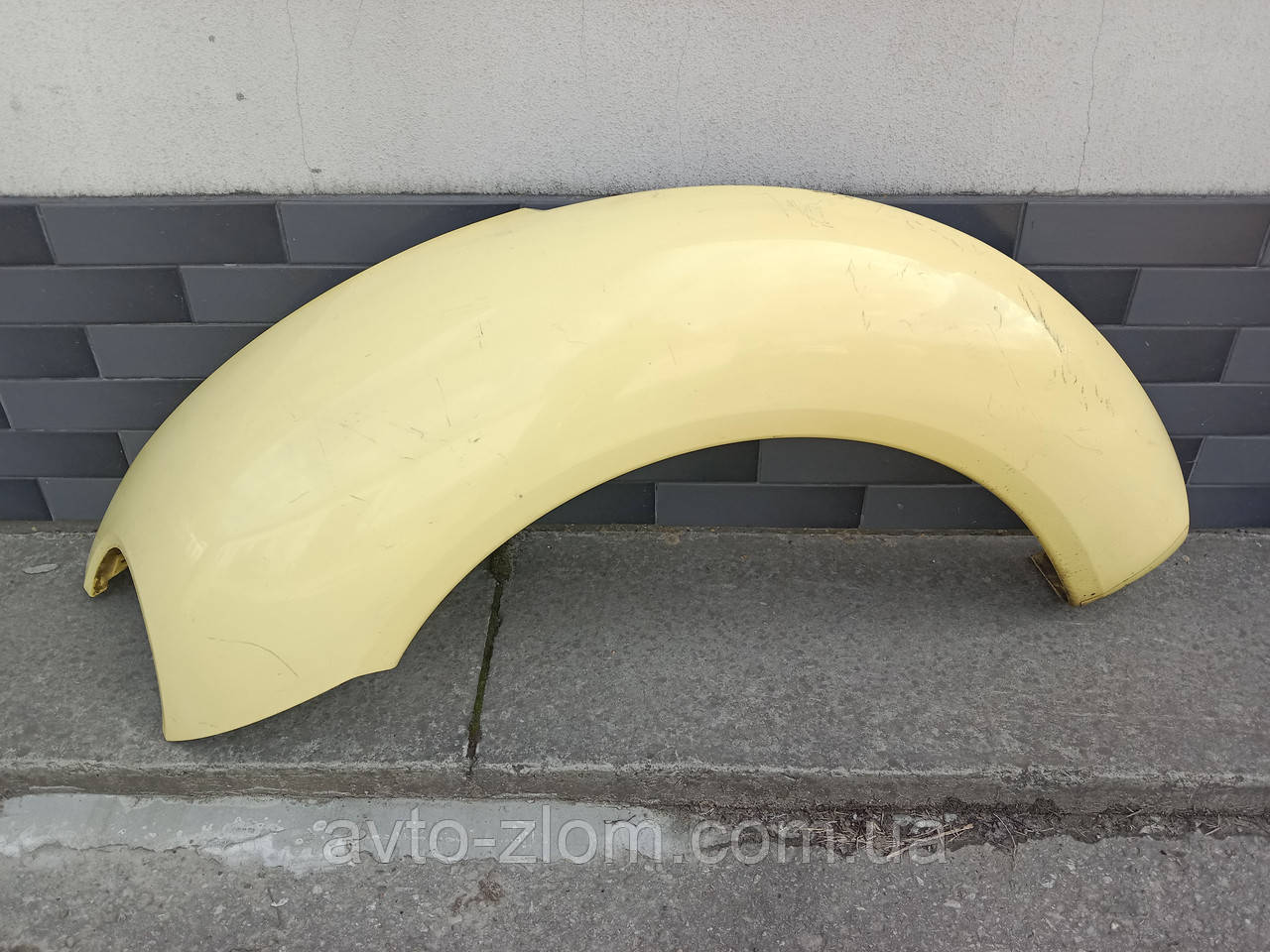 Крило Volkswagen New Beetle. 1998 – 2006. Ліве. 1C0821105D., фото 1