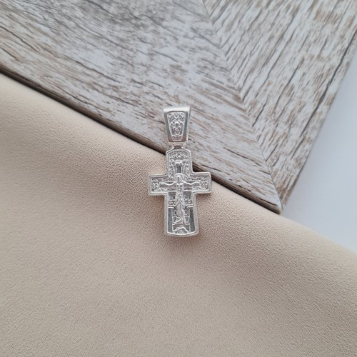 Хрестик срібний з розп'яттям та образом святого LOVE-SHOP