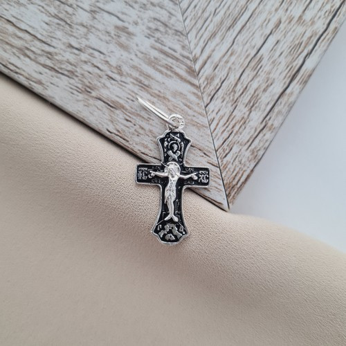 Хрестик срібний з розп'яттям і ликом святого з чорнінням LOVE-SHOP