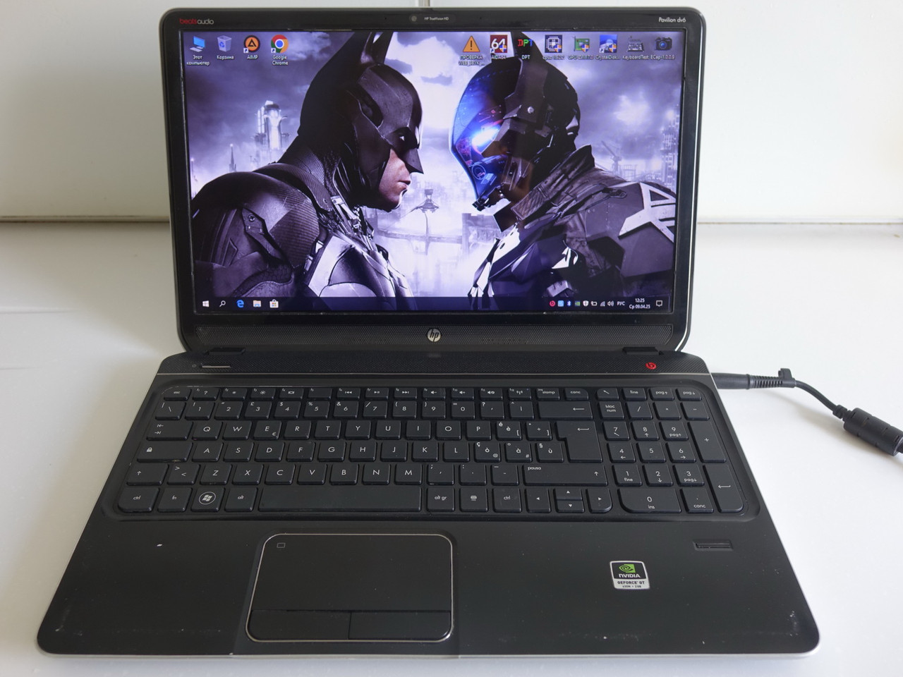 Ноутбук HP Pavilion Envy DV6-7000 15.6 i5-3210m 8gb 120gb Nvidia GeForce GT630M 2gb + Intel 4000 Win10