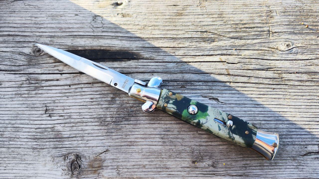 Ніж викидний італійської мафії «Алькапоне CAMO»