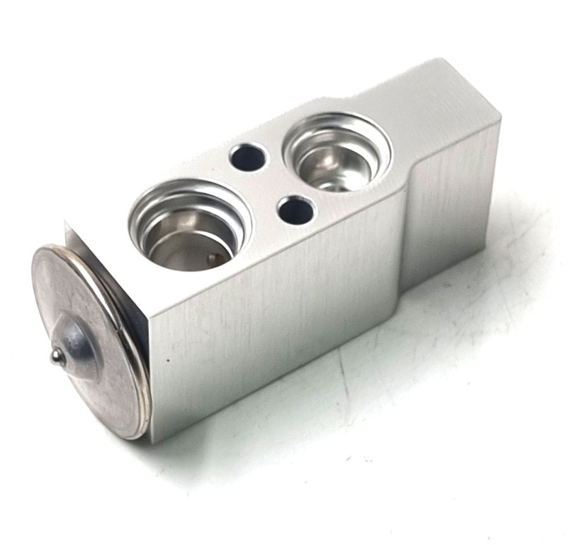 Клапан випарника кондиціонера MATOMI 7810A068 ASX Лансер Аутлендер 2006-2012