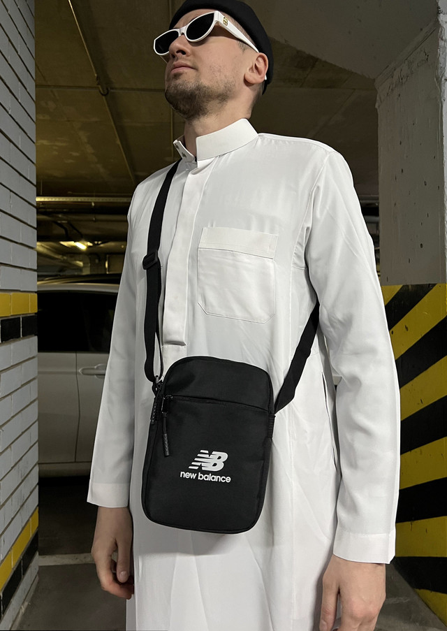 Спортивна чоловіча сумка з логотипом