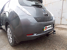 Фаркоп Nissan Leaf 2010-2017 (Ніссан Ліф) Американська вставка під квадрат