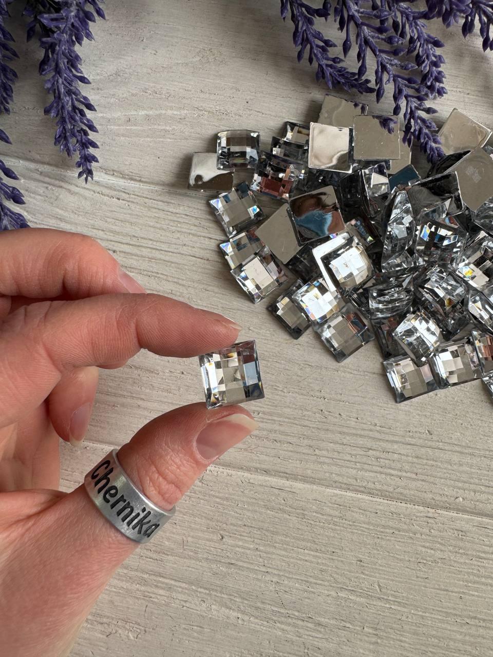 Кабошон " Квадрат  " 30  шт