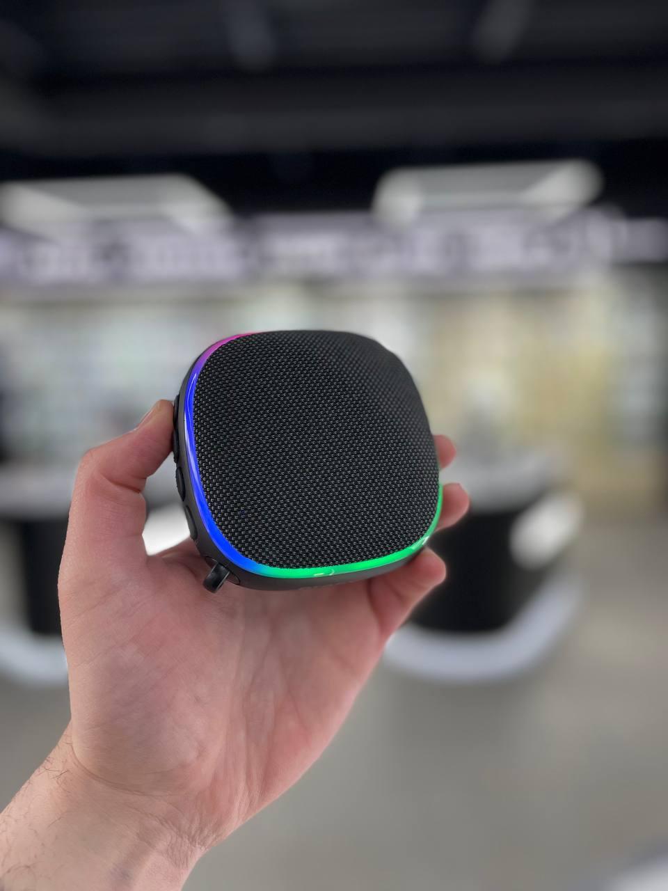Портативна блютуз колонка Proove Loadstone RGB 6W бездротова портативна колонка. Чорна