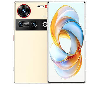 Чохли на Nubia Z70 Ultra