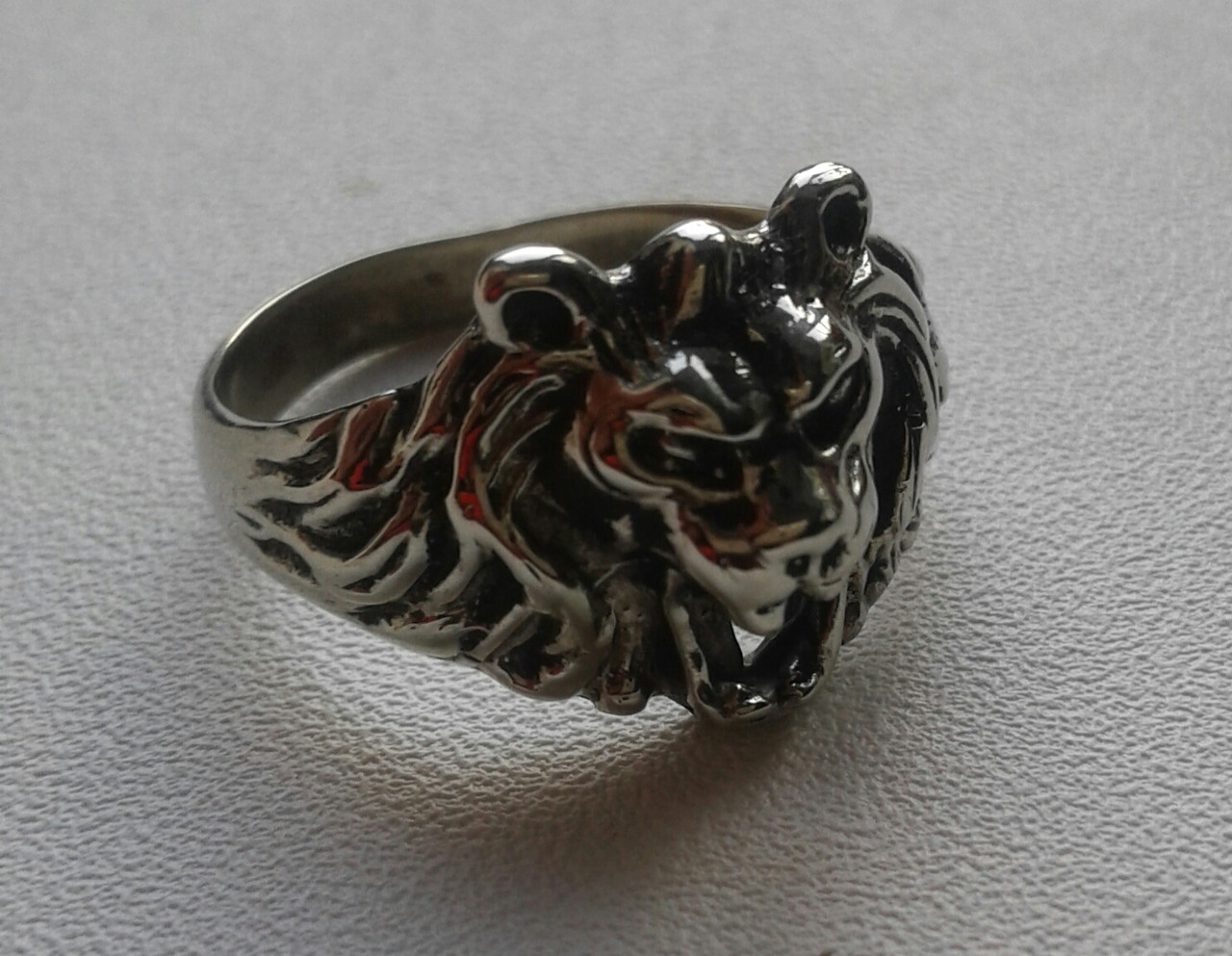 Кольцо серебряное с чернением Лев - фото 1 - id-p460334632