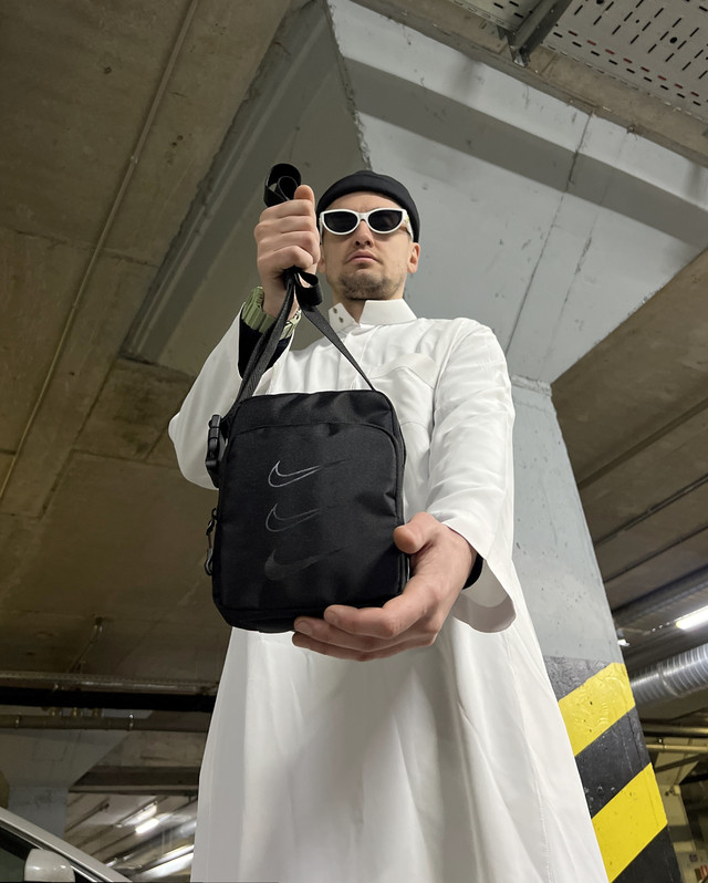 Стильна чоловіча барсетка