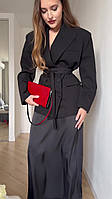 Жіночий піджак з поясом чорний
