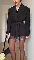 Жіночий піджак з поясом чорний