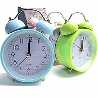 Годинник будильник стильний зі стрілками WL-663 на батарейках 5 *9.6*14 см