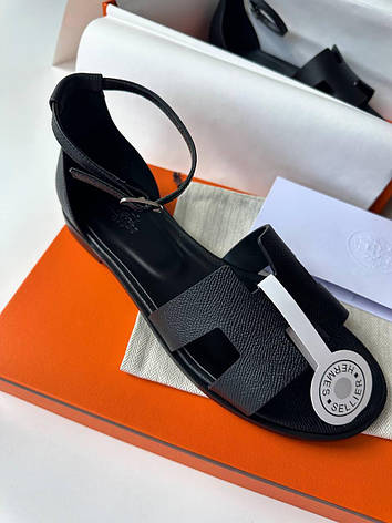 Жіночі шкіряні чорні сандалії Hermes Santorini босоніжки ермес, фото 1