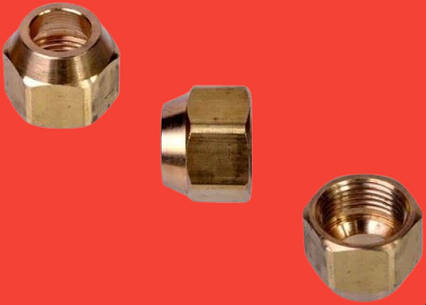 Гайка накидная 3/8''