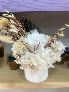 Квіткова композиція Purity "Чистота" (троянда, пальмовий листок)