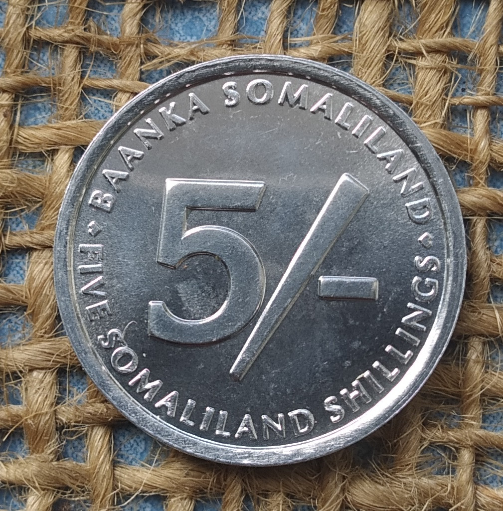 5 шилiнгiв 2002 року. "Річард Френсіс Бертон". Сомалiленд