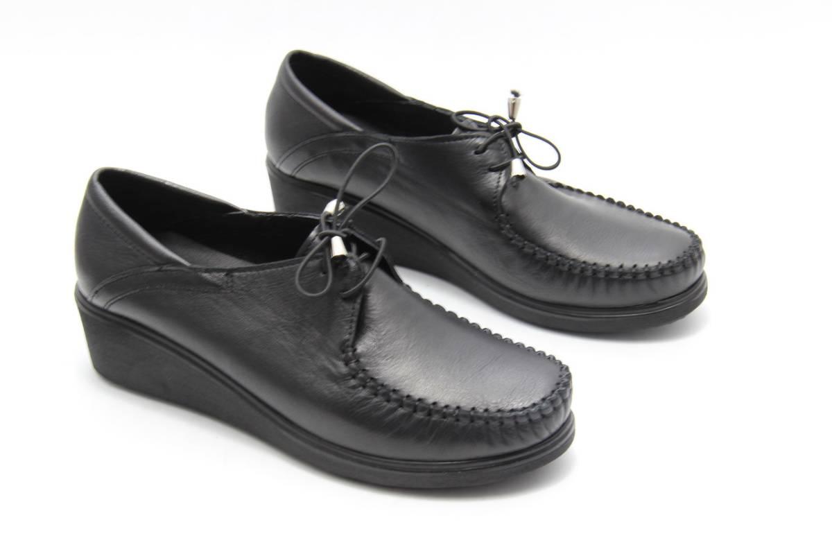 Туфлі жіночі Aras Shoes 107-siah шкіряні на танкетці 37