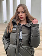Жіночий пуховик Tongcoi 7710-490 короткий кольору хакі 46, фото 4