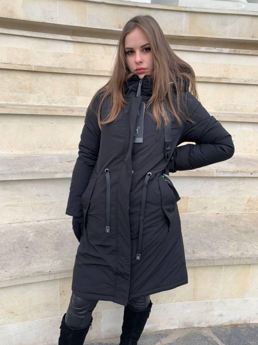 Жіночий пуховик напівпальто Tongcoi 7178-701 чорний з з каптуром 48, фото 1