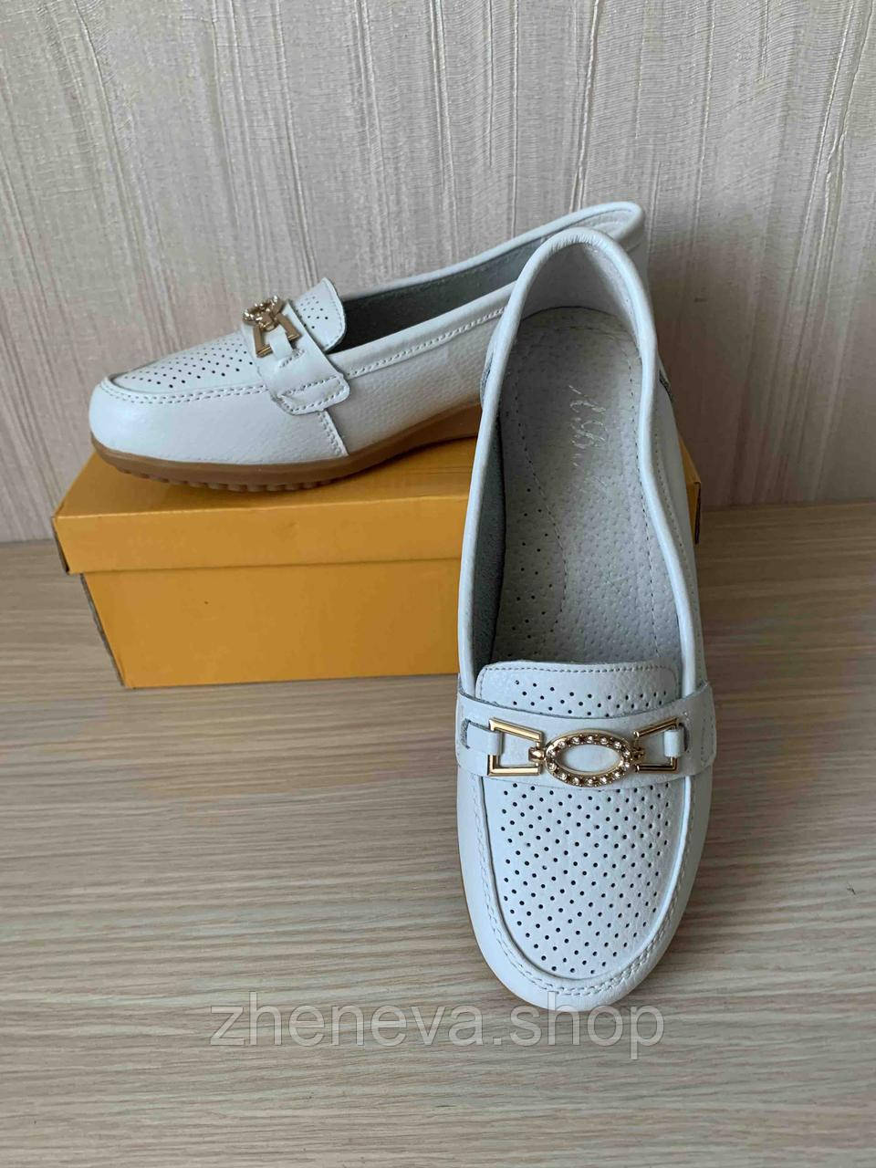 Балетки жіночі світлі весняні з перфорацією, м'які, зручні, фото 1