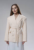 Жіночий піджак з поясом молочний