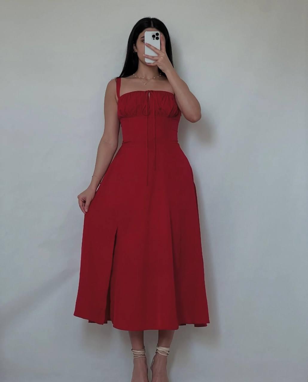 Сукня жіноча із софту на бретелях з розрізом на ножці (Норма), фото 1