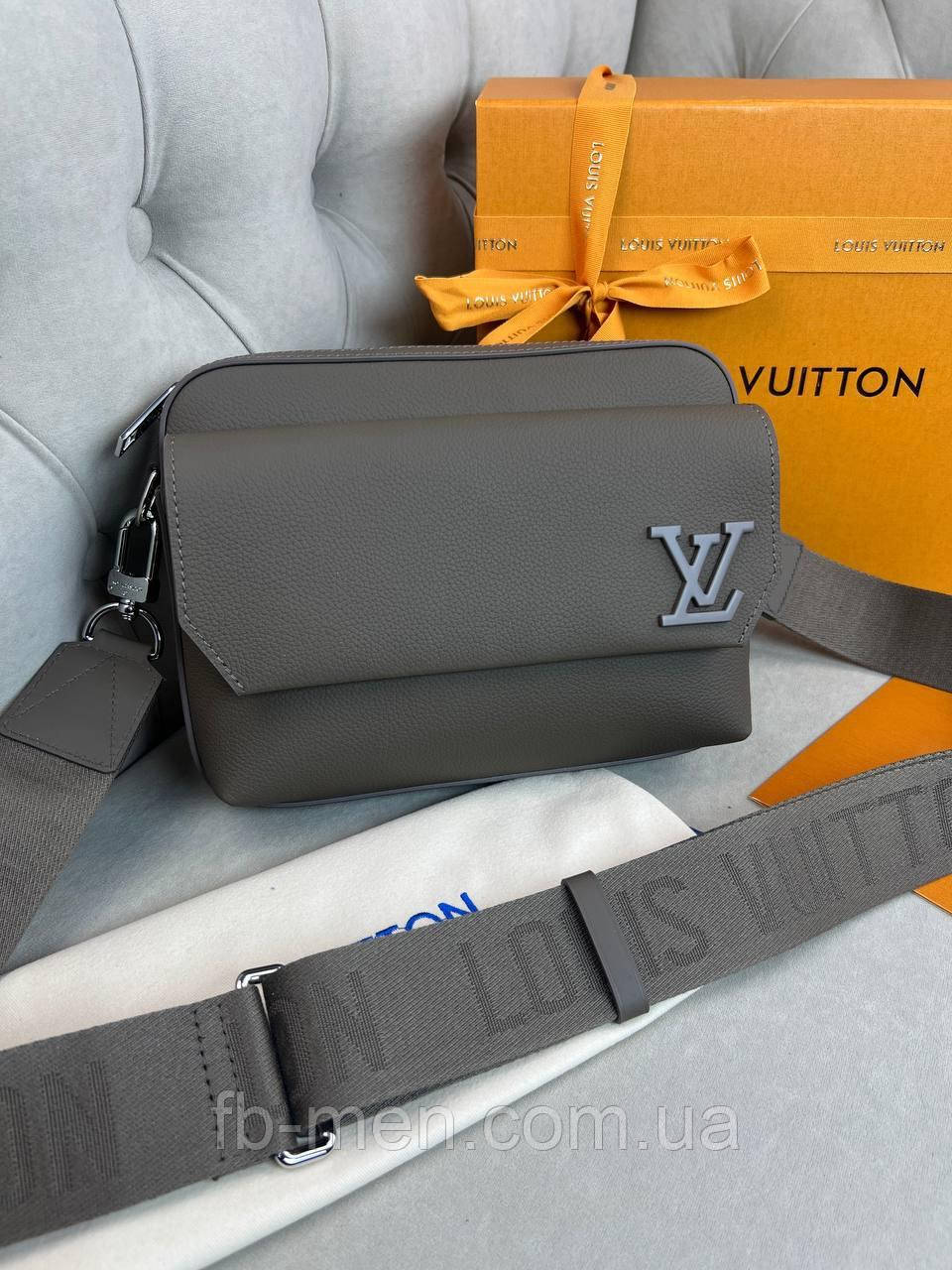 Чоловіча сумка Louis Vuitton Fastline Mocha месенджер бежева якість преміум