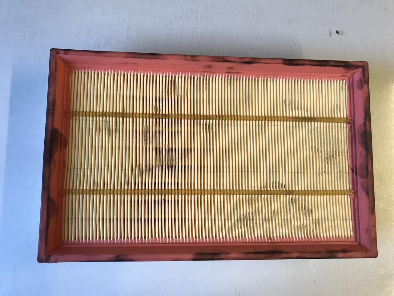 Повітряний фільтр FOCUS C-MAX FOCUS II 1.6D 1.8D 2.0D 1486702 3M519601BA 70268 a14071 є дифекти стану, фото 1