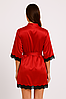 Жіночий шовковий домашній халат червоний на запах з поясом і мереживом, фото 3
