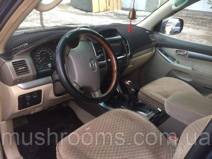 Накидка на торпеду TOYOTA LC Prado 120 (з кренометром) 2002-2009 чохол килимок накидка на панель приладів Тойота Прадо