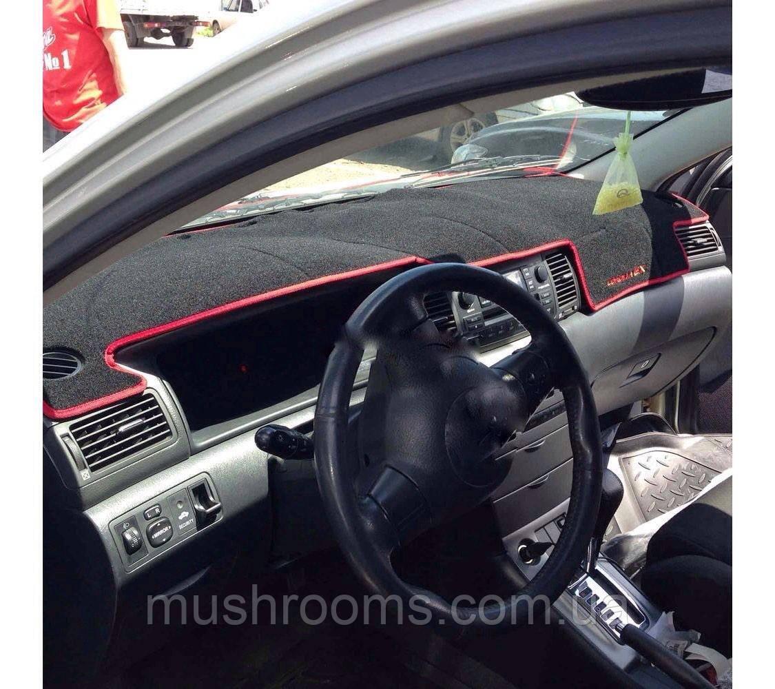 Накидка на торпеду TOYOTA Corolla (E120, E130) 2000-2006 чохол килимок накидка на панель приладів Тойота Королла