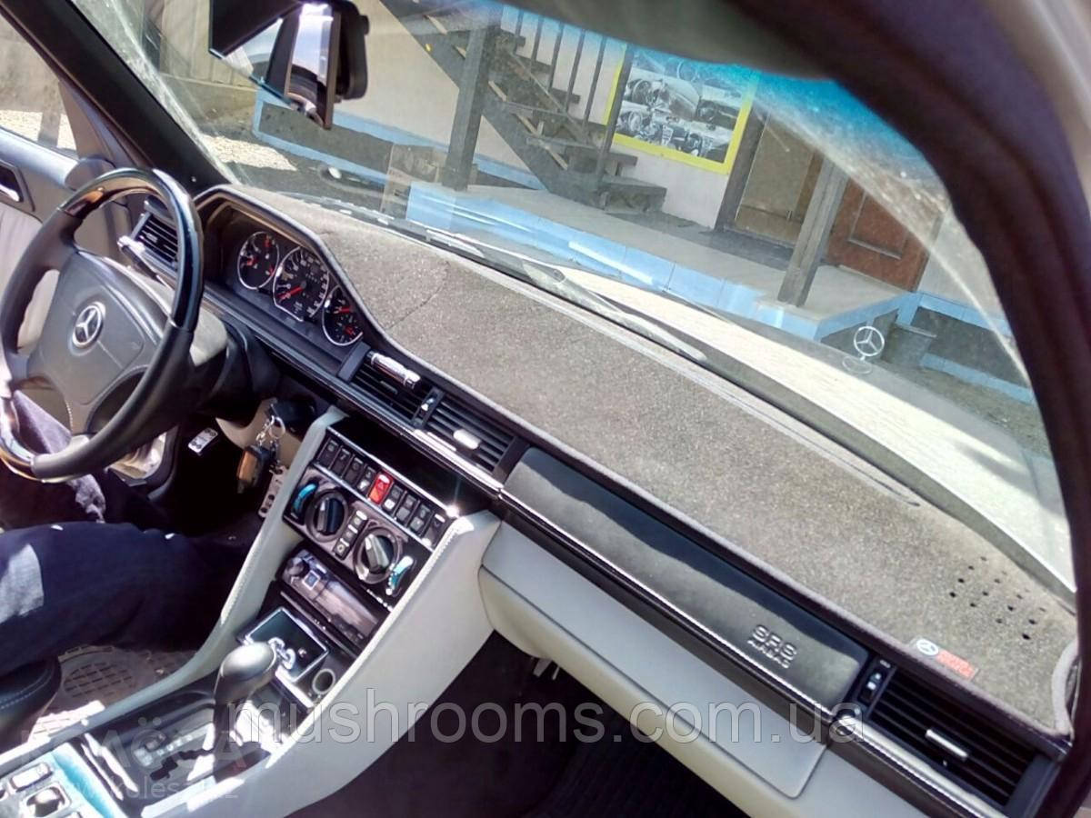 Накидка на торпеду Mercedes-Benz E-Class W124 1984-1996 чохол килимок накидка на панель приладів Мерседес Бенц W124, фото 1