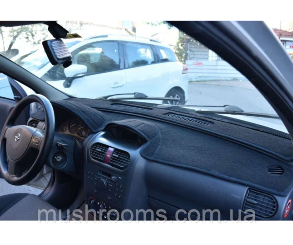Накидка на панель приладів Opel Combo C 2001-2011 Чохол/накидка на торпеду авто Опель Комбо