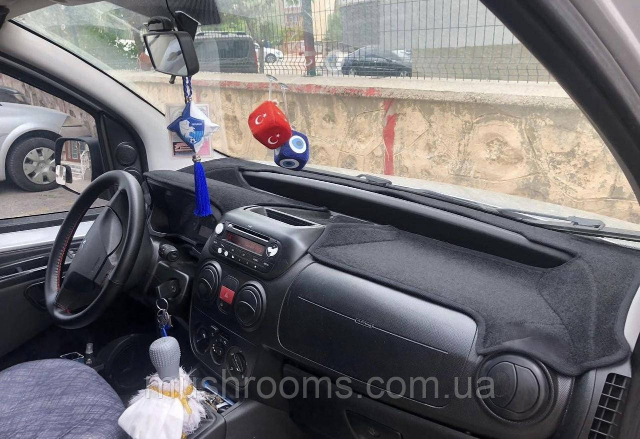 Накидка на панель приладів FIAT Fiorino 2007+ Чохол/накидка на торпеду автомобиля Фіат Фіоріно, фото 1