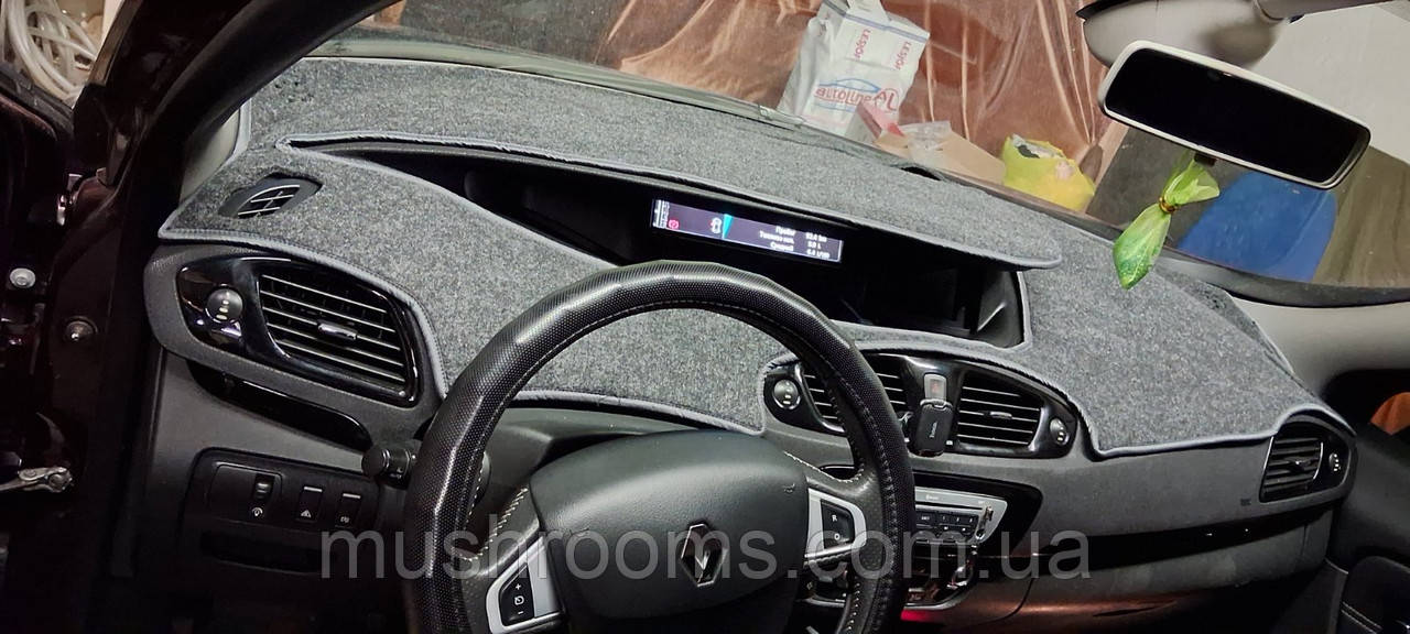 Накидка на панель приладів RENAULT Grand Scenic 3 пок 2009-2015 Чохол/накидка на торпеду авто Рено Гранд