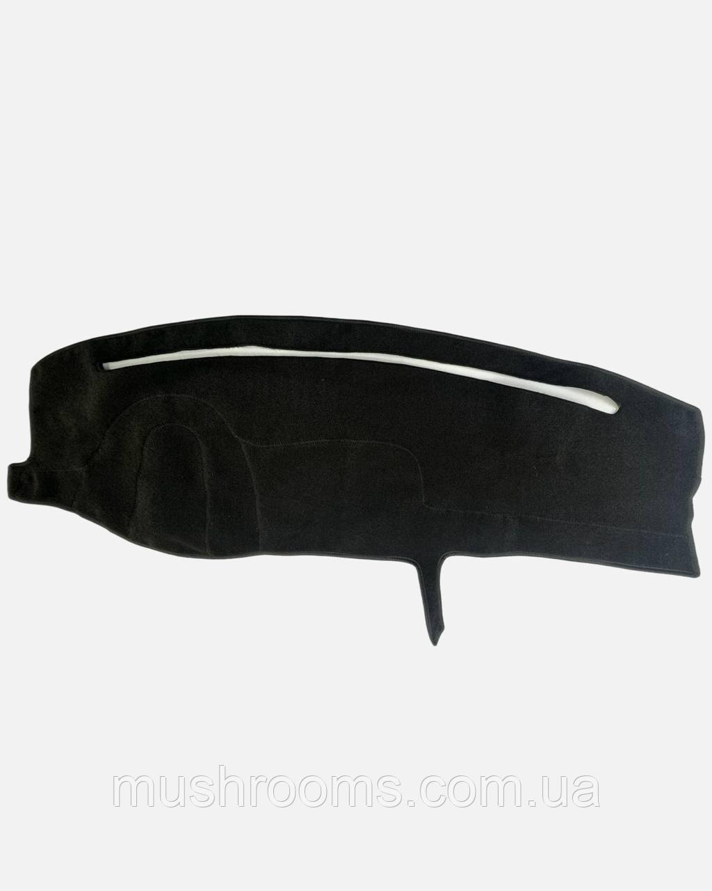 Накидка на панель приладів SKODA Fabia 2 пок. 2007-2014 Чохол/накидка на торпеду Шкода Фабіа, фото 1