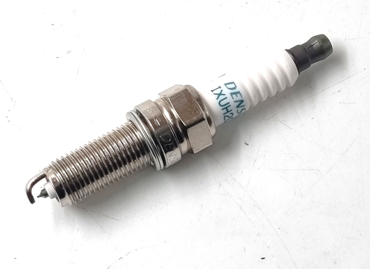 Свічка запалювання DENSO IXUH20I 1822A088 ASX Лансер Х Аутлендер XL 2012-2022