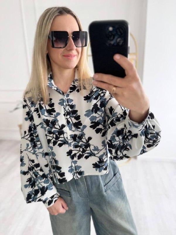 Жіноча сорочка вільного крою з квітковим принтом на кнопках, фото 1